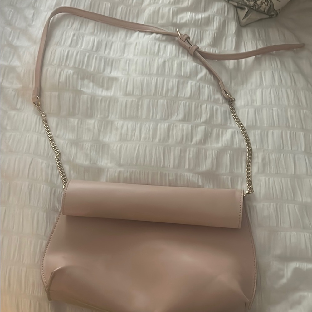Brand New Street Level Elegant Pink Chain Strap Women's Bag
